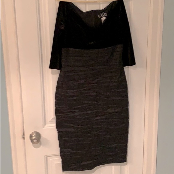 Reduced! Velvet Crinoline Sheath Dress - Picture 4 of 5
